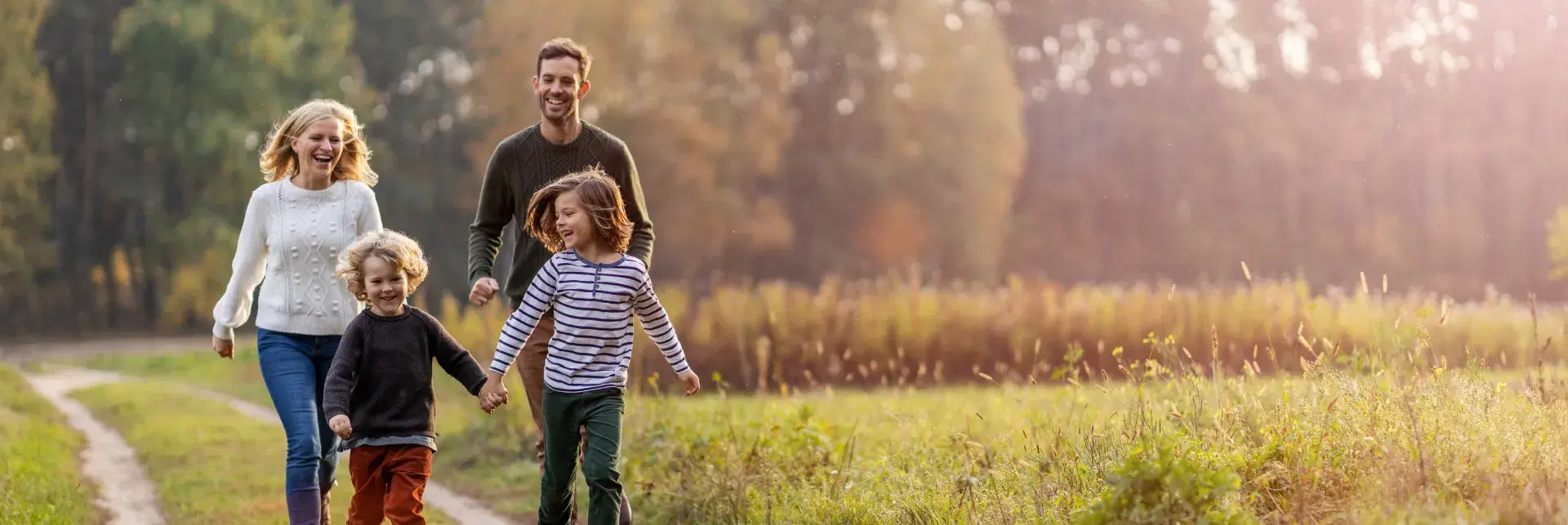 evolution-header-family